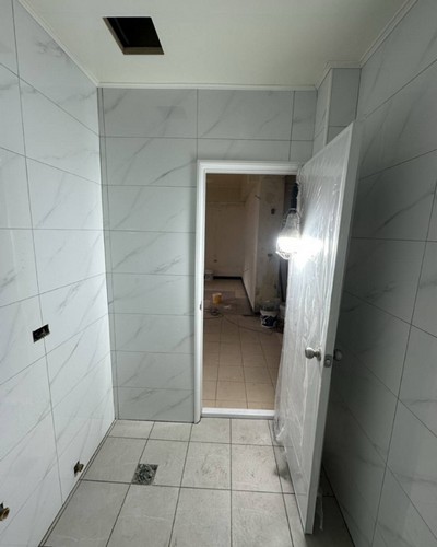 台中房屋整修, 台中老屋翻新, 台中舊屋翻修, 台中房屋修繕, 台中房屋整修改造, 台中浴室修繕, 台中浴室整修,
台中浴室翻新, 台中地磚壁磚鋪設, 台中衛浴設備打除, 台中浴室翻修費用?, 台中浴缸拆除, 台中拆除清運, 台中配電改管, 台中打底防水, 台中貼壁磚地磚, 台中浴室空間規劃, 台中泥作工程,
台中地面磁磚打除, 台中磁磚鋪貼, 台中泥作工程, 台中地面磁磚打除, 台中磁磚鋪貼, 台中油漆粉刷