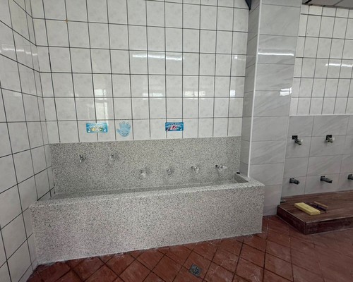 台中房屋整修, 台中老屋翻新, 台中舊屋翻修, 台中房屋修繕, 台中房屋整修改造, 台中浴室修繕, 台中浴室整修, 
			台中浴室翻新, 台中地磚壁磚鋪設, 台中衛浴設備打除, 台中浴室翻修費用?, 台中浴缸拆除, 台中拆除清運, 台中配電改管, 台中打底防水, 台中貼壁磚地磚, 台中浴室空間規劃, 台中泥作工程, 
			台中地面磁磚打除, 台中磁磚鋪貼, 台中泥作工程, 台中地面磁磚打除, 台中磁磚鋪貼, 台中油漆粉刷