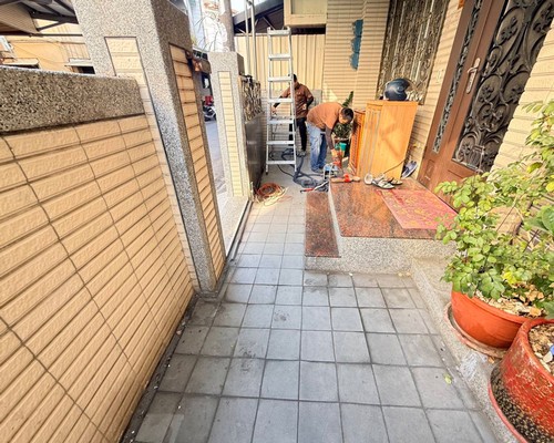 台中抿石子工程, 台中門面修改, 台中龍井地坪工程, 台中龍井地面灌漿, 台中龍井地面平整, 台中龍井孔土脚, 台中龍井砌地板, 台中龍井倥塗脚, 台中龍井孔頭咖, 台中龍井水泥地坪, 台中龍井耐磨地坪