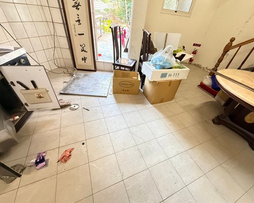 台中潭子區拋光石英磚, 台中潭子區拋光磚、台中潭子區復古磚，台中潭子區石英磚，台中潭子區地磚，台中潭子區貼壁磚, 台中潭子區貼磁磚, 台中潭子區貼壁磚磁磚師傅, 台中潭子區大理石磁磚