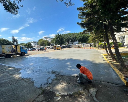 台中地坪灌漿粉光, 台中地坪施工, 台中灌漿工程, 台中地面粉光, 台中整體粉光, 台中水泥粉光, 
			台中地坪工程, 台中地面灌漿, 台中地面平整, 台中孔土脚, 台中砌地板, 台中倥塗脚, 台中孔頭咖, 台中水泥地坪, 台中耐磨地坪